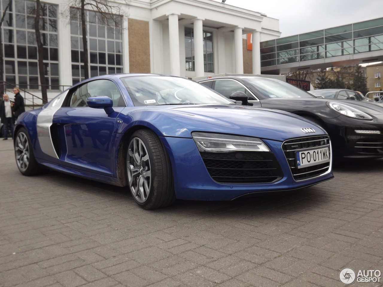 Audi R8 V10 2013