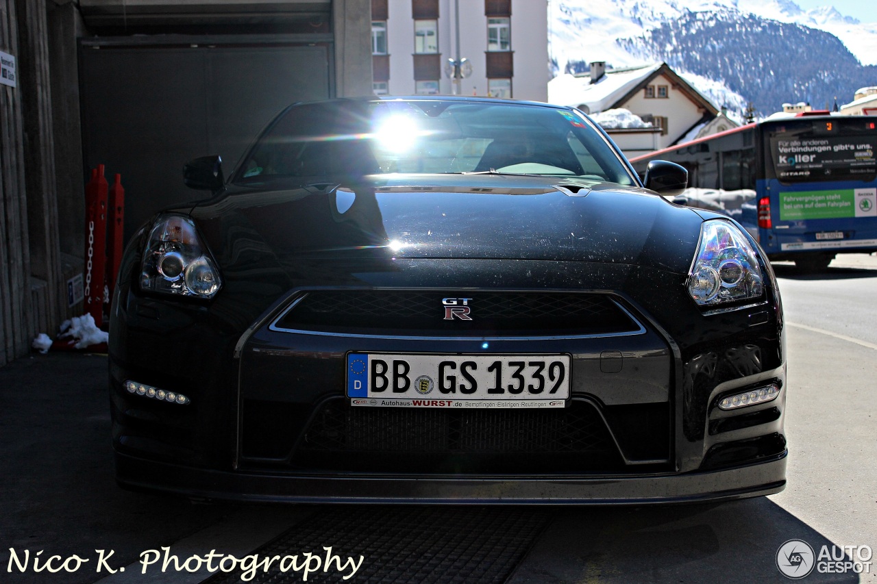 Nissan GT-R 2012