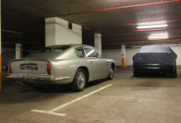 Aston Martin DB6 MKI