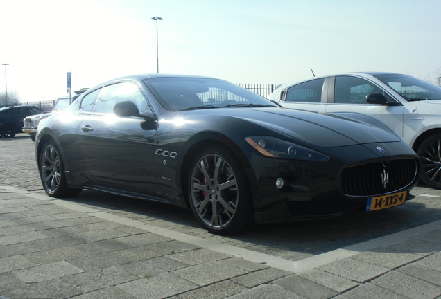 Maserati GranTurismo S MC Sport Line