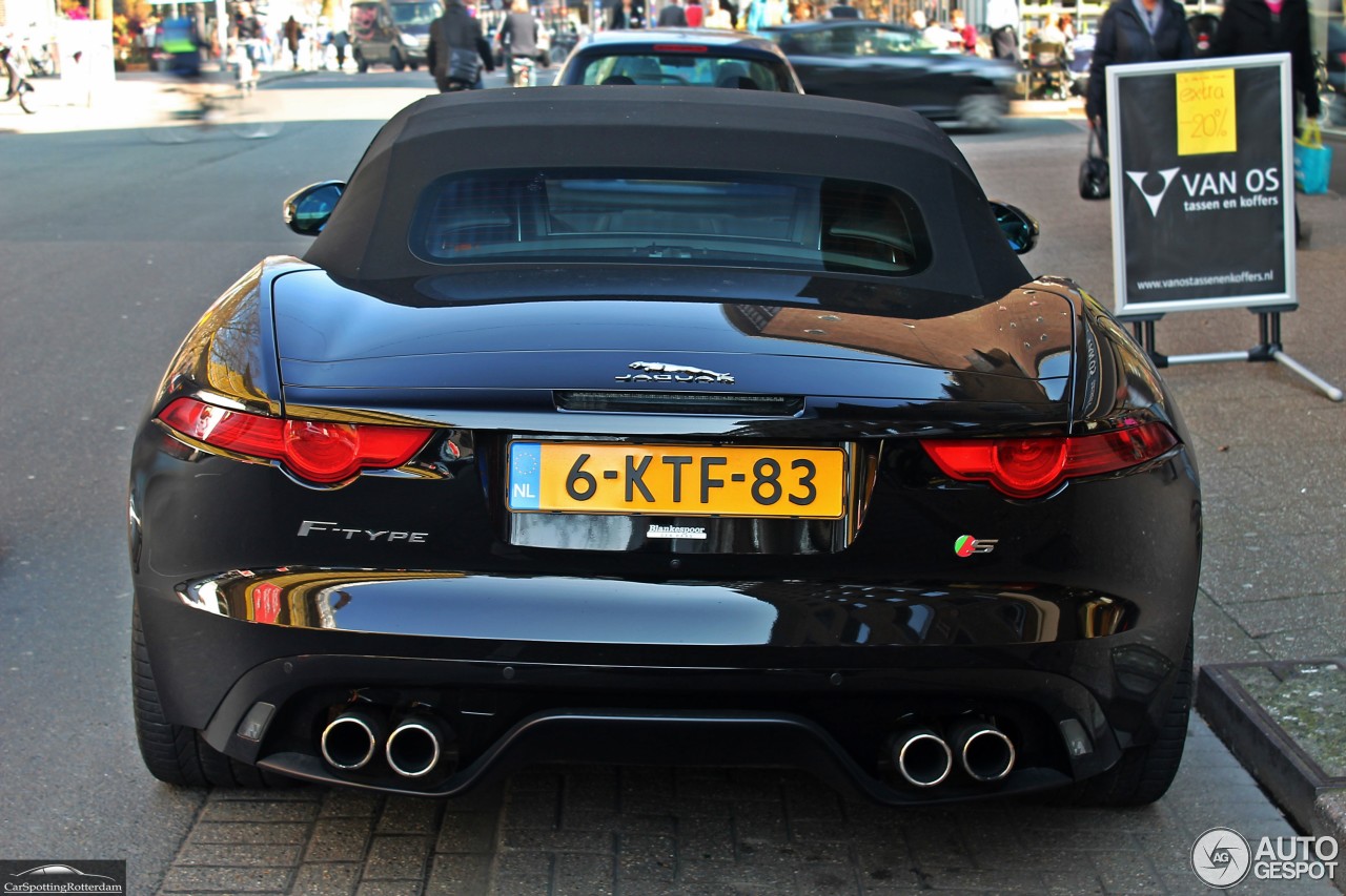 Jaguar F-TYPE S V8 Convertible