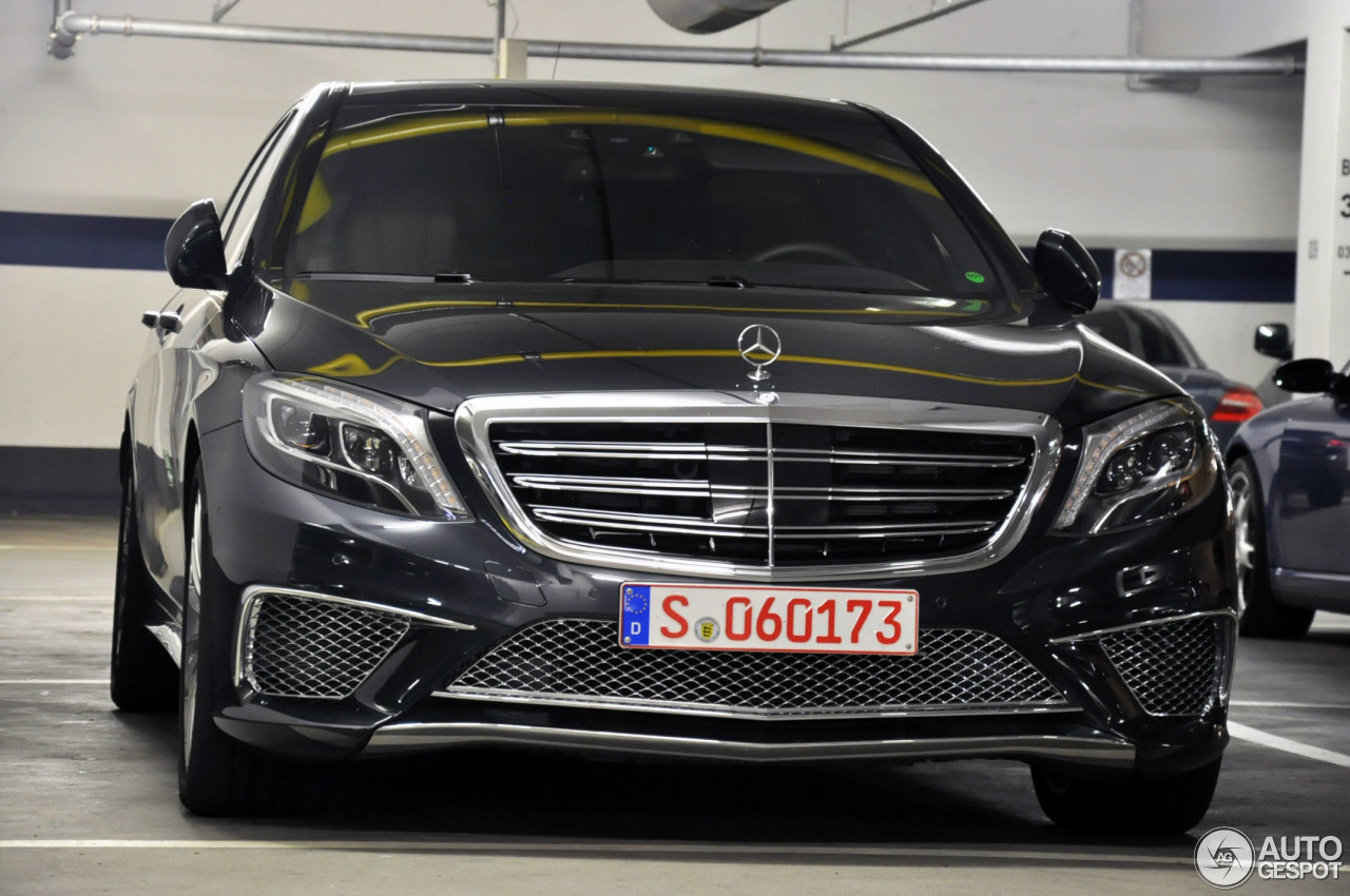 Mercedes-Benz S 65 AMG V222