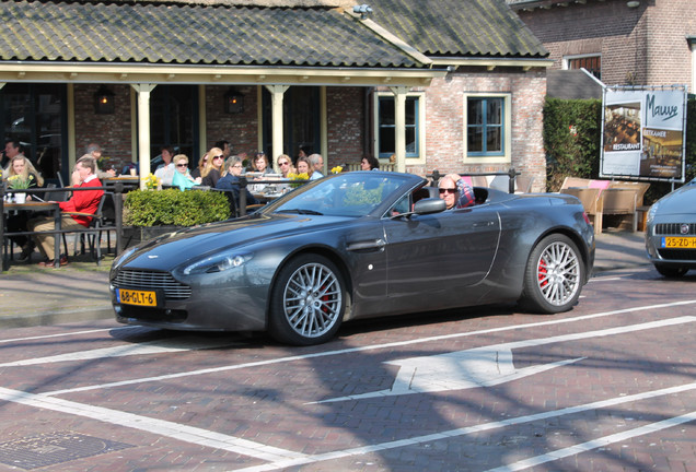 Aston Martin V8 Vantage Roadster