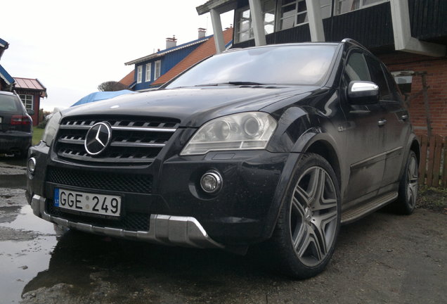 Mercedes-Benz ML 63 AMG W164 2009