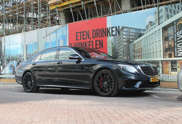 Mercedes-Benz S 63 AMG V222