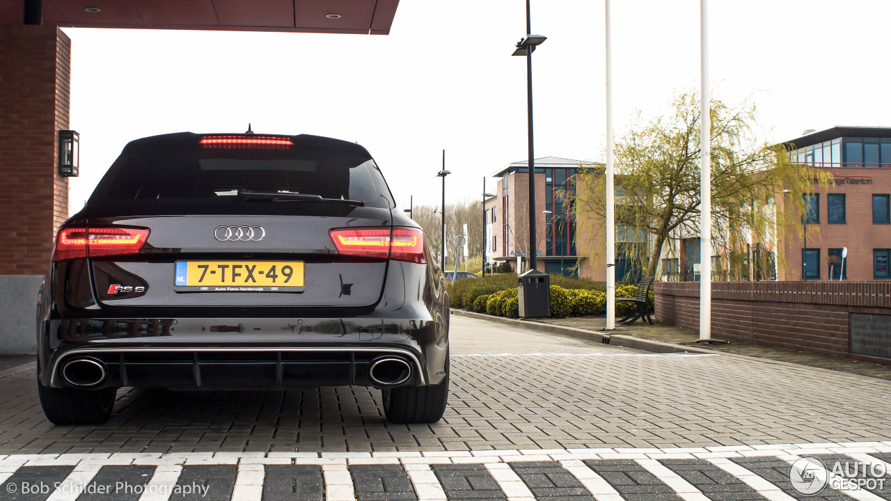 Audi RS6 Avant C7