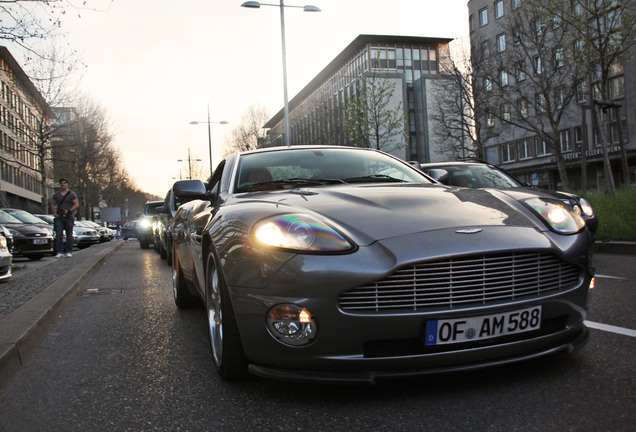 Aston Martin Vanquish Royal Excellence