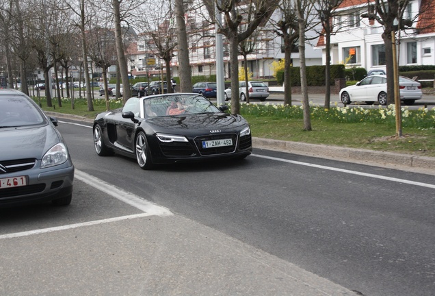 Audi R8 V10 Spyder 2013