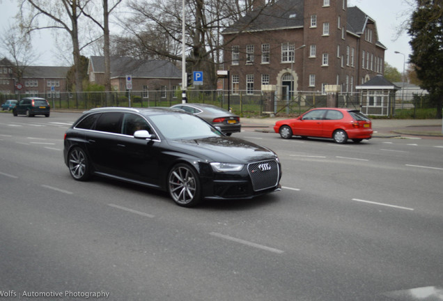 Audi RS4 Avant B8