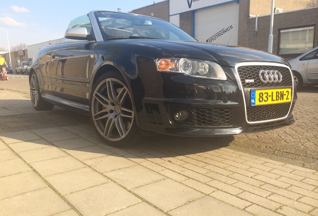 Audi RS4 Cabriolet