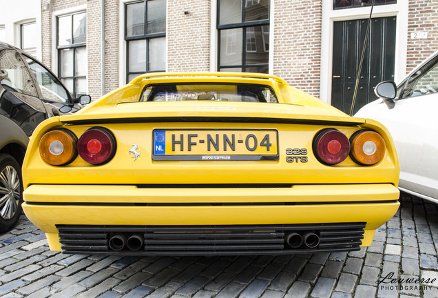 Ferrari 328 GTS