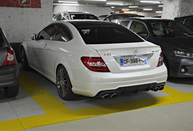 Mercedes-Benz C 63 AMG Coupé