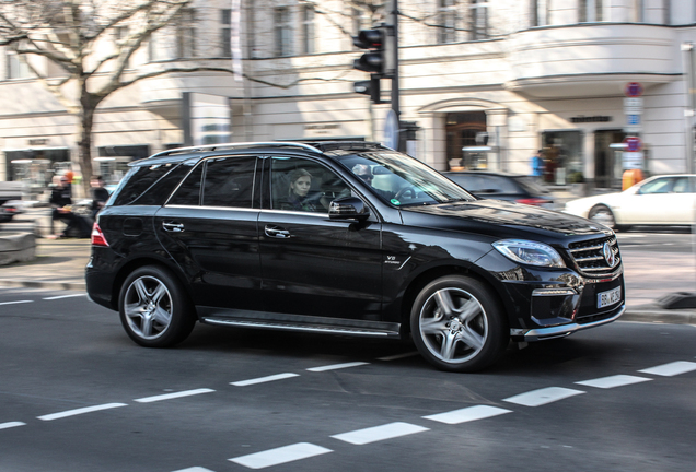 Mercedes-Benz ML 63 AMG W166