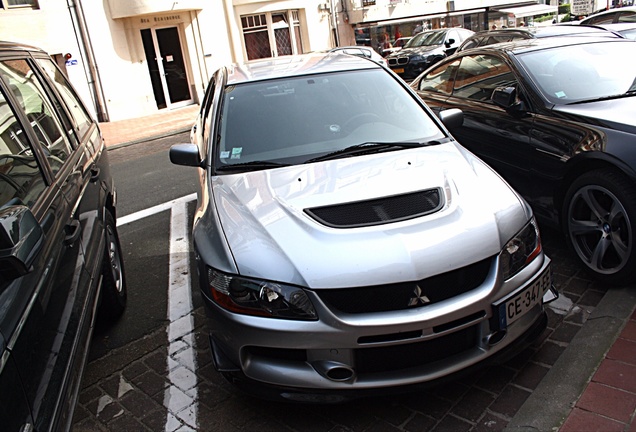 Mitsubishi Lancer Evolution IX