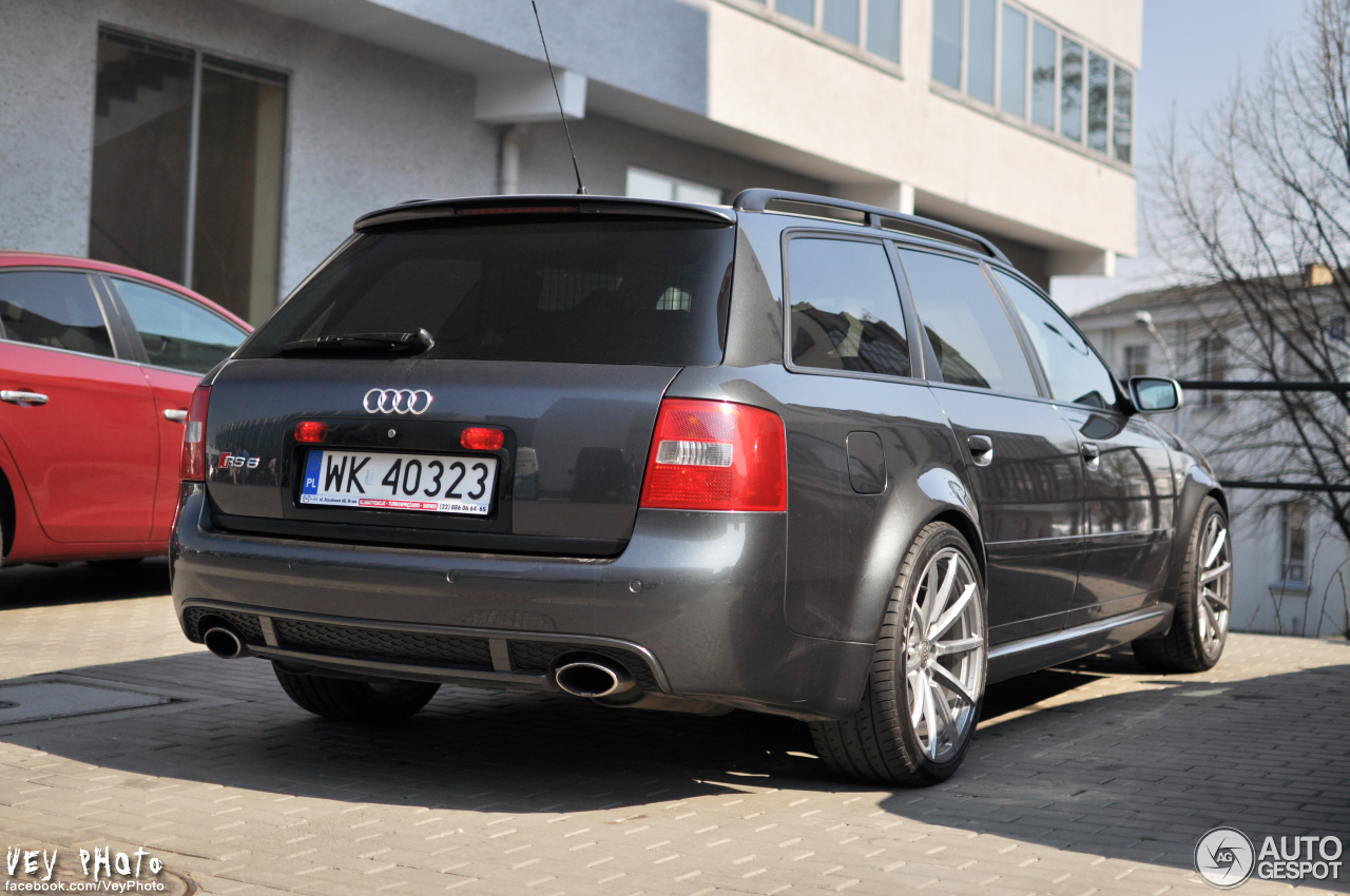 Audi RS6 Avant C5