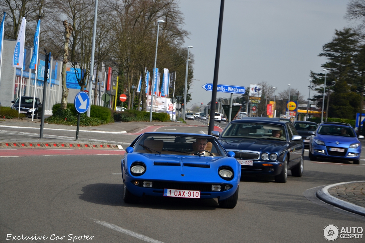 Lamborghini Miura P400