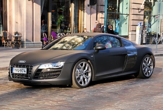 Audi R8 V10