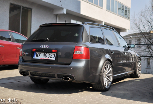 Audi RS6 Avant C5