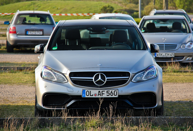 Mercedes-Benz E 63 AMG S W212