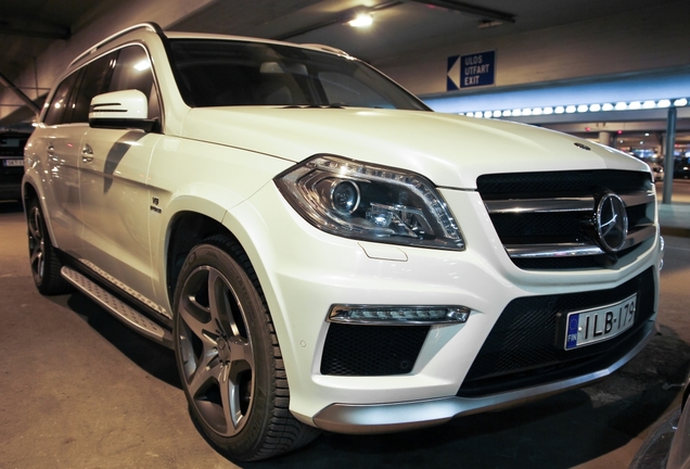 Mercedes-Benz GL 63 AMG X166