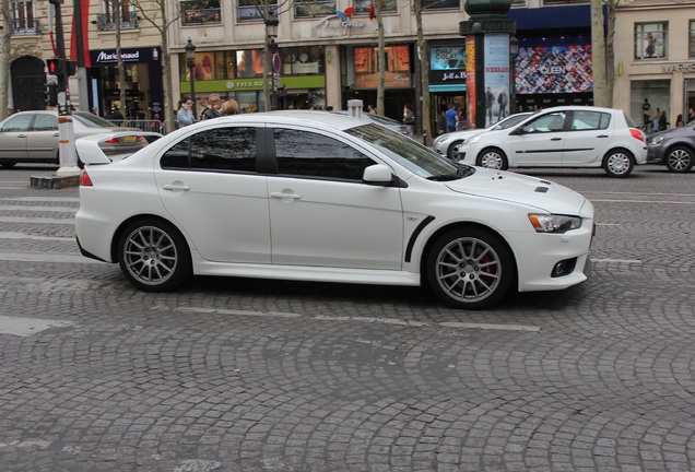 Mitsubishi Lancer Evolution X