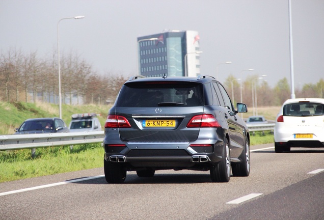 Mercedes-Benz ML 63 AMG W166