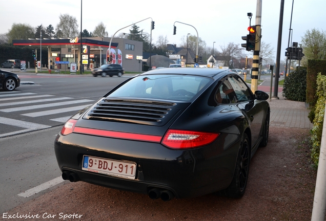 Porsche 997 Carrera 4 GTS