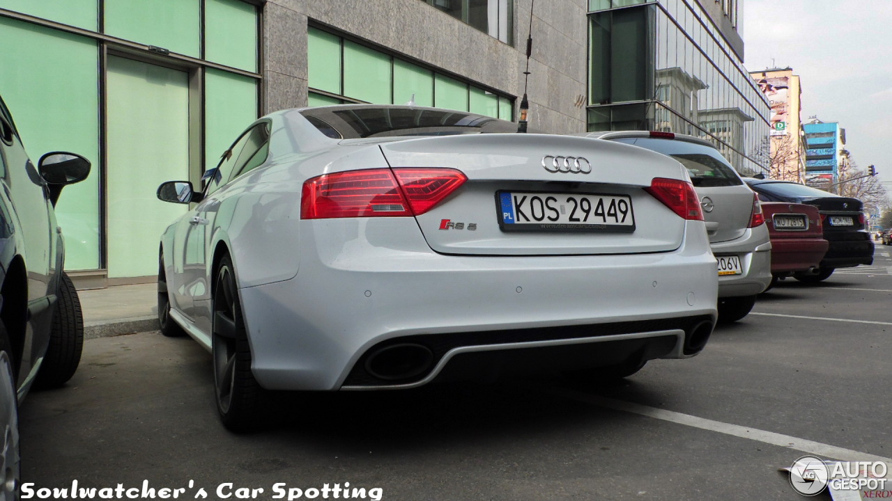 Audi RS5 B8 2012