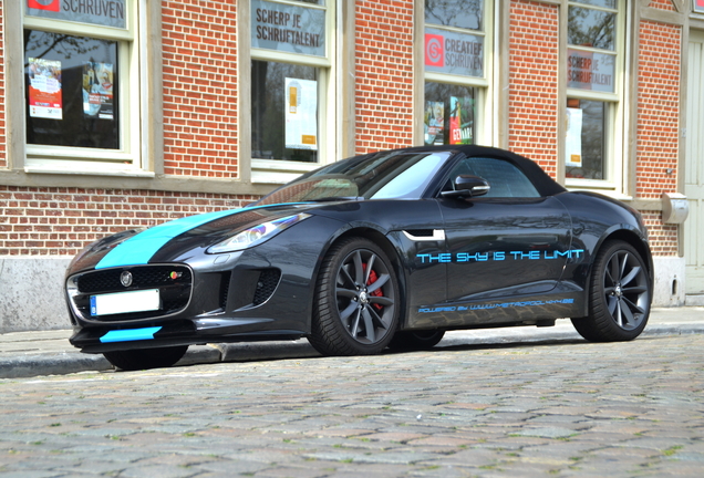 Jaguar F-TYPE S Convertible