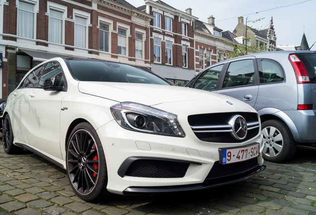 Mercedes-Benz A 45 AMG