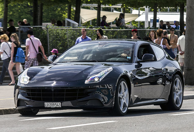 Ferrari FF