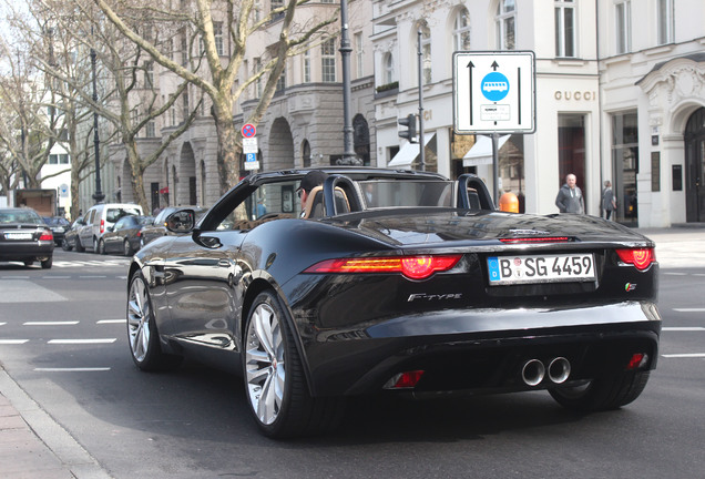 Jaguar F-TYPE S Convertible