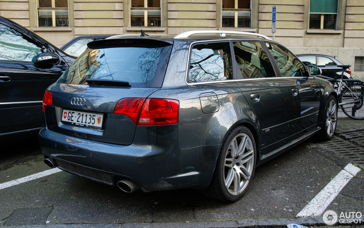 Audi RS4 Avant B7