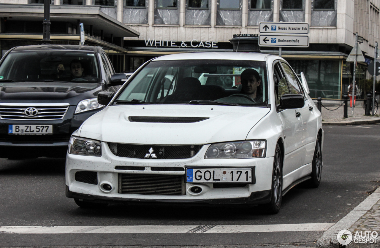 Mitsubishi Lancer Evolution IX