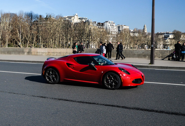 Alfa Romeo 4C Launch Edition