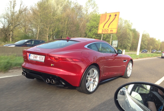 Jaguar F-TYPE R Coupé