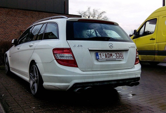 Mercedes-Benz C 63 AMG Estate