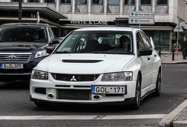 Mitsubishi Lancer Evolution IX