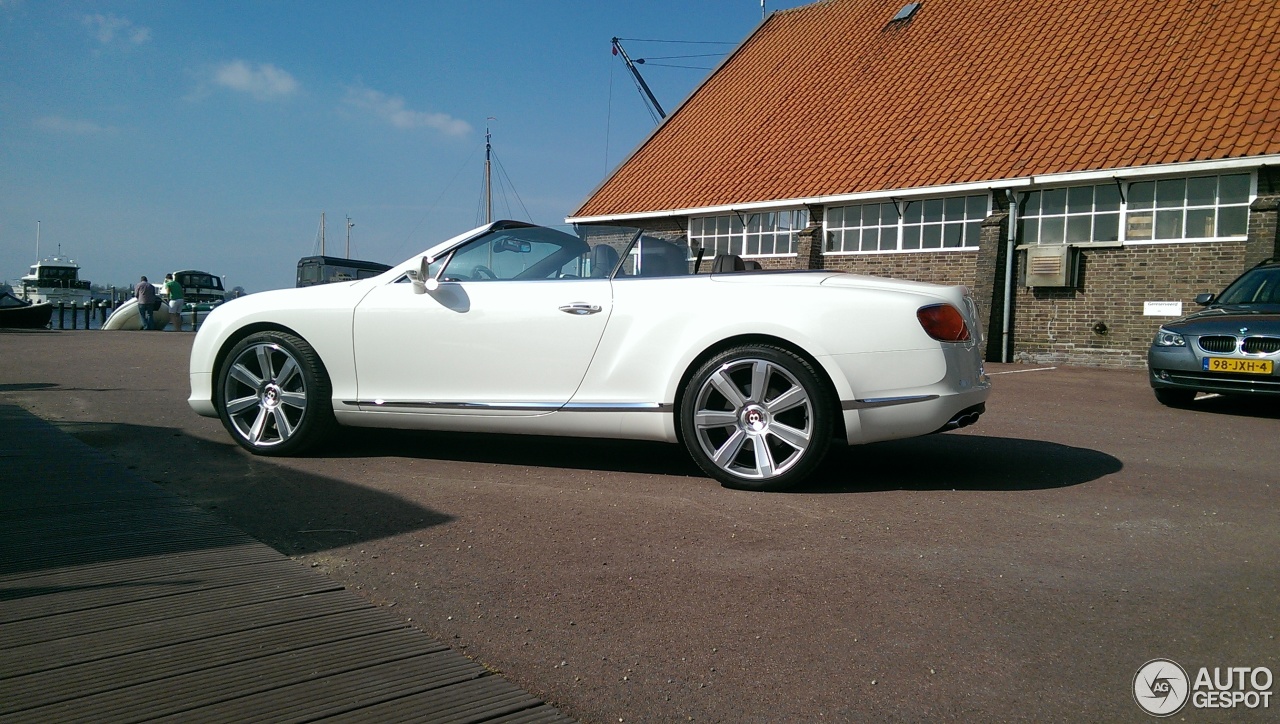 Bentley Continental GTC V8