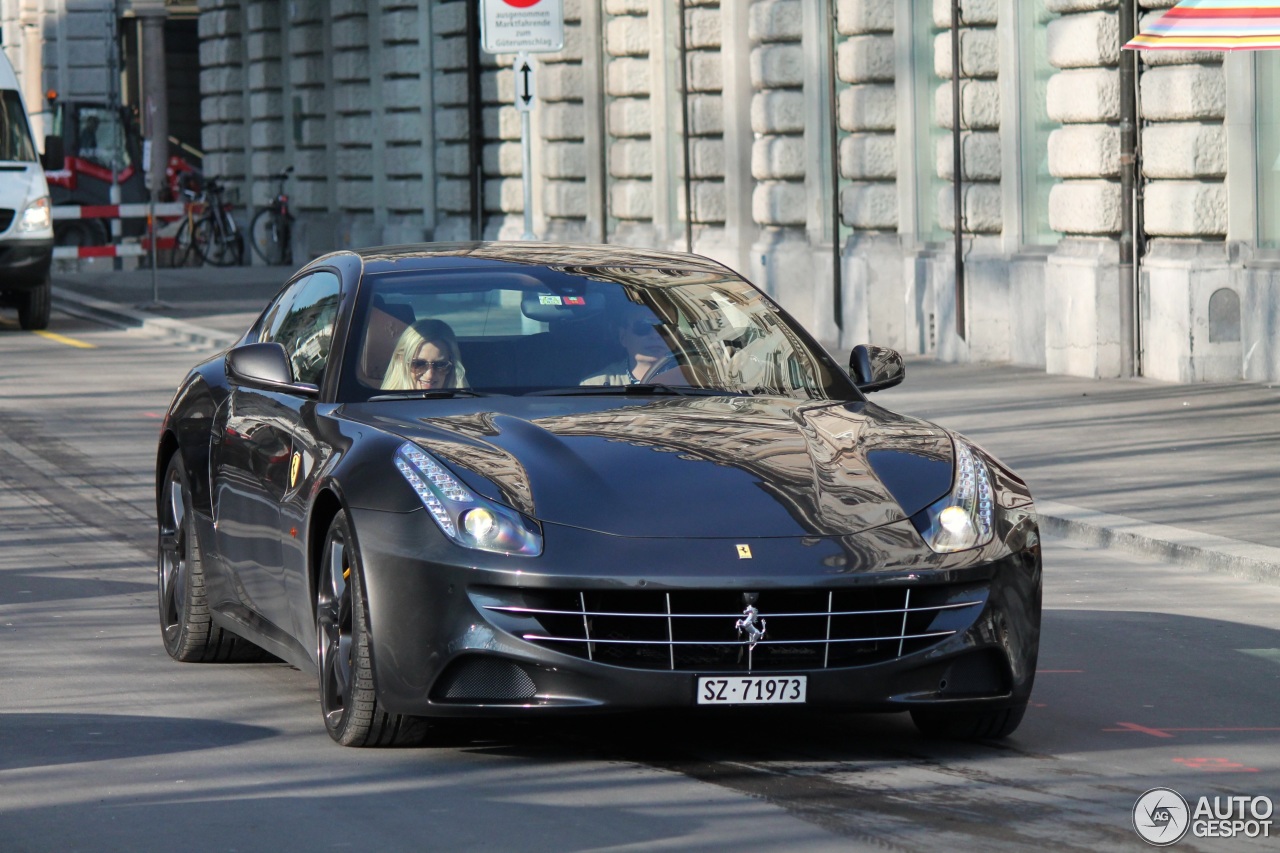 Ferrari FF