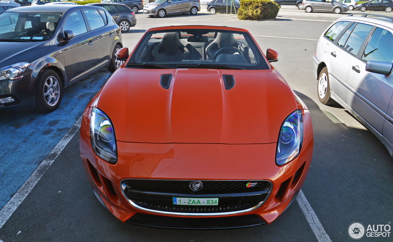 Jaguar F-TYPE S Convertible