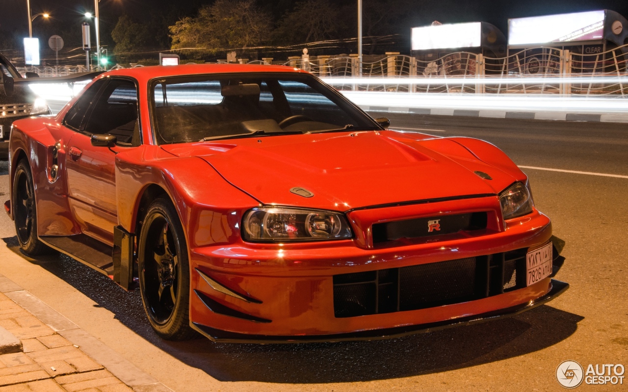 Nissan Skyline R34 GT-R V-Spec II Nür - 05 April 2014 - Autogespot