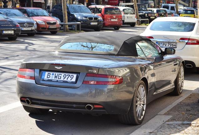 Aston Martin DB9 Volante