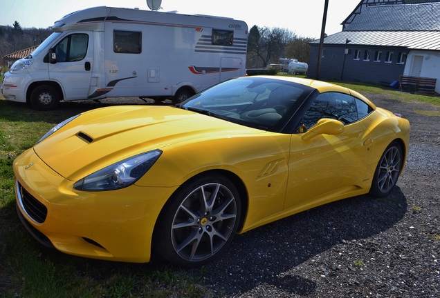 Ferrari California