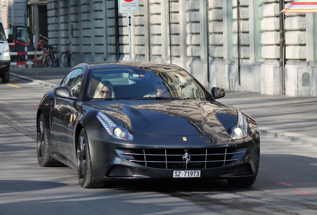 Ferrari FF