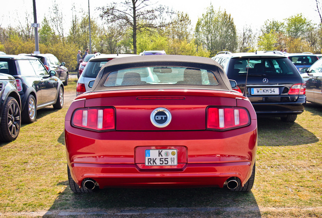 Ford Mustang GT Convertible 2010