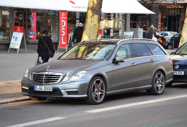 Mercedes-Benz E 63 AMG S212 V8 Biturbo