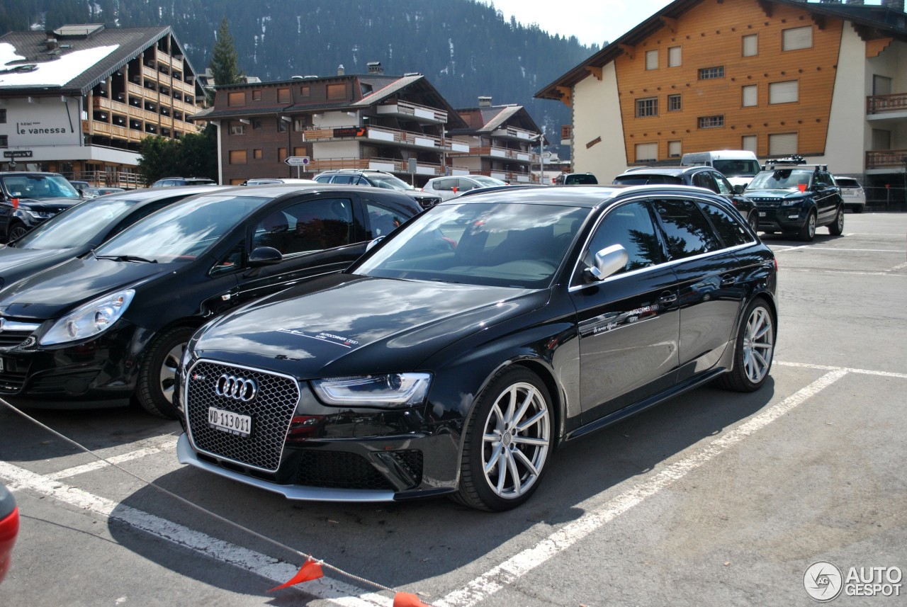 Audi RS4 Avant B8