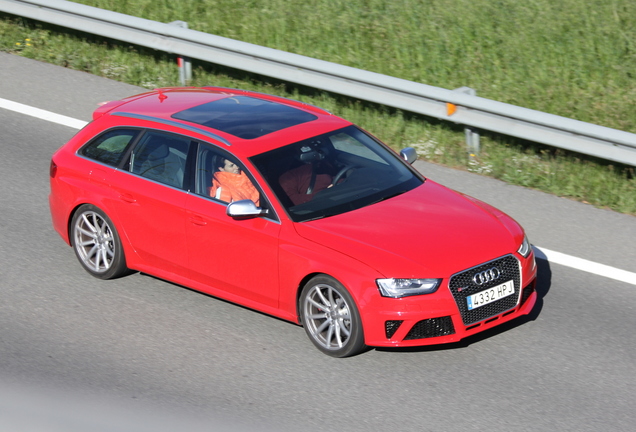 Audi RS4 Avant B8