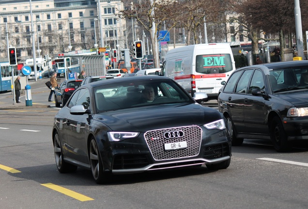 Audi RS5 B8 2012